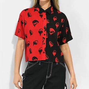 EMPYRE red/black 69 cropped button up women’s large